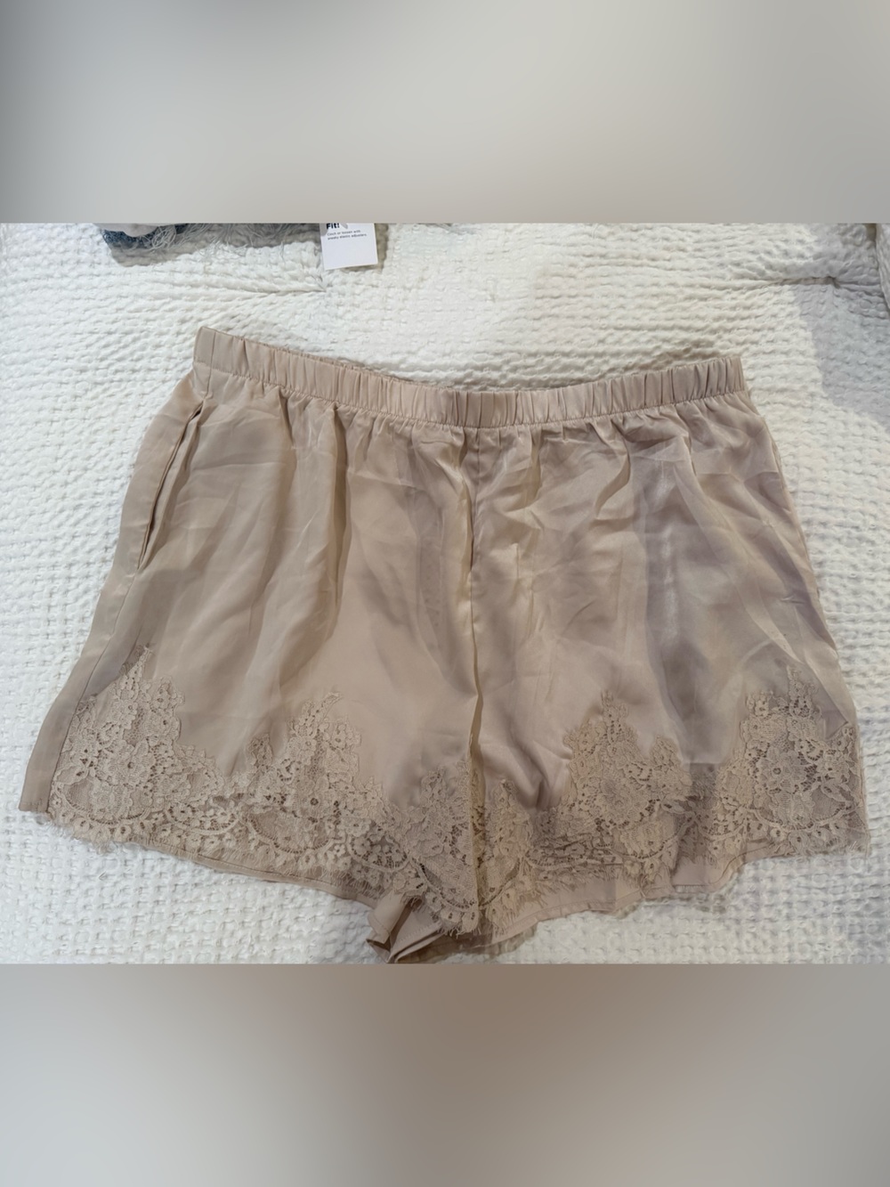 Lace-Trim Shorts in Ivory